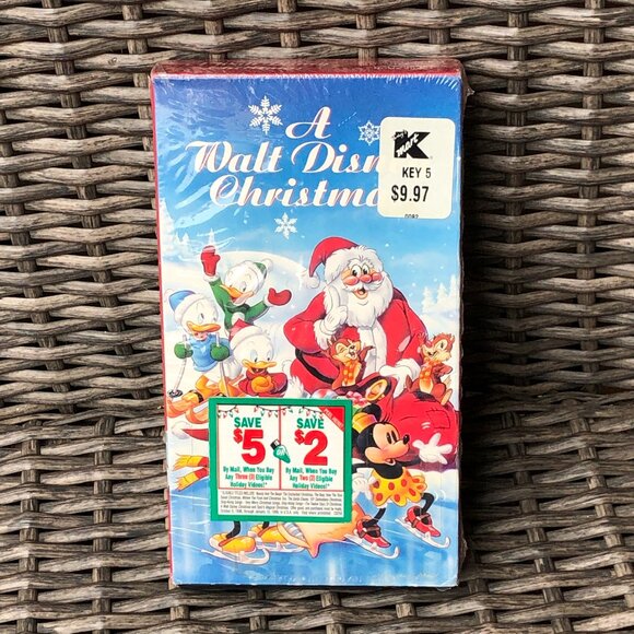 A Walt Disney Christmas Mickey Minnie Donald Duck Santa Claus VHS - Picture 1 of 4